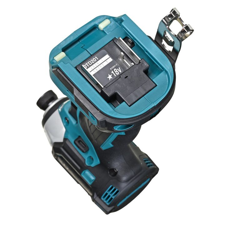 MAKITA Avvitatore ad impatto senza fili 1/4 210 Nm MAKITA DTD201Z BODY 18V LXT BLDC XPT LED - immagine 5
