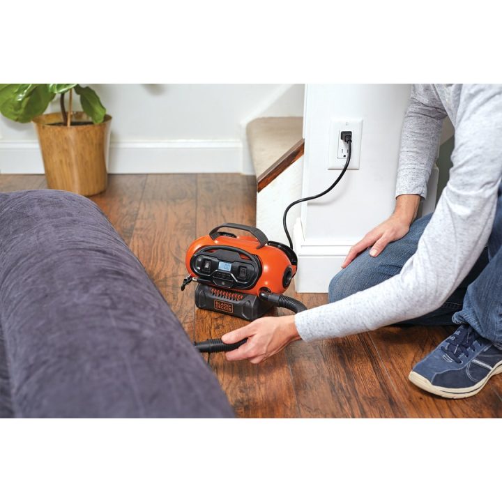BLACK+DECKER Black & Decker BDCINF18N-QS compressore d'aria 160 l/min AC/Cigar accendisigari - immagine 4