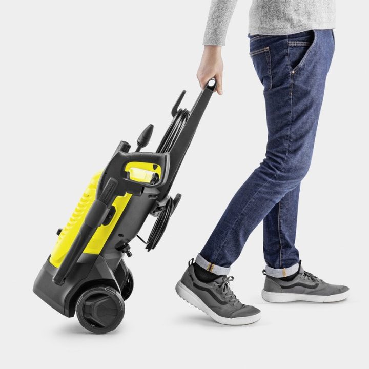 KARCHER 1.324-200.0 Kärcher K 4 WCM Idropulitrice verticale elettrica 420 l/h 1800 W nero giallo - immagine 3